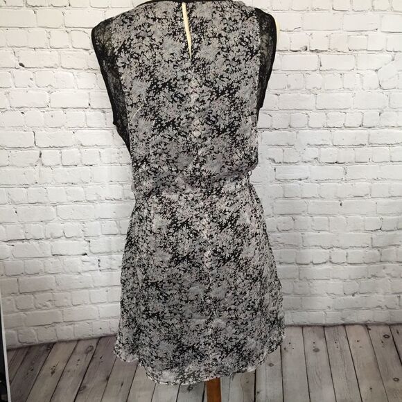 M M COUTURE BY MISS ME LACE TRIMMED DRESS - Picture 6 of 8